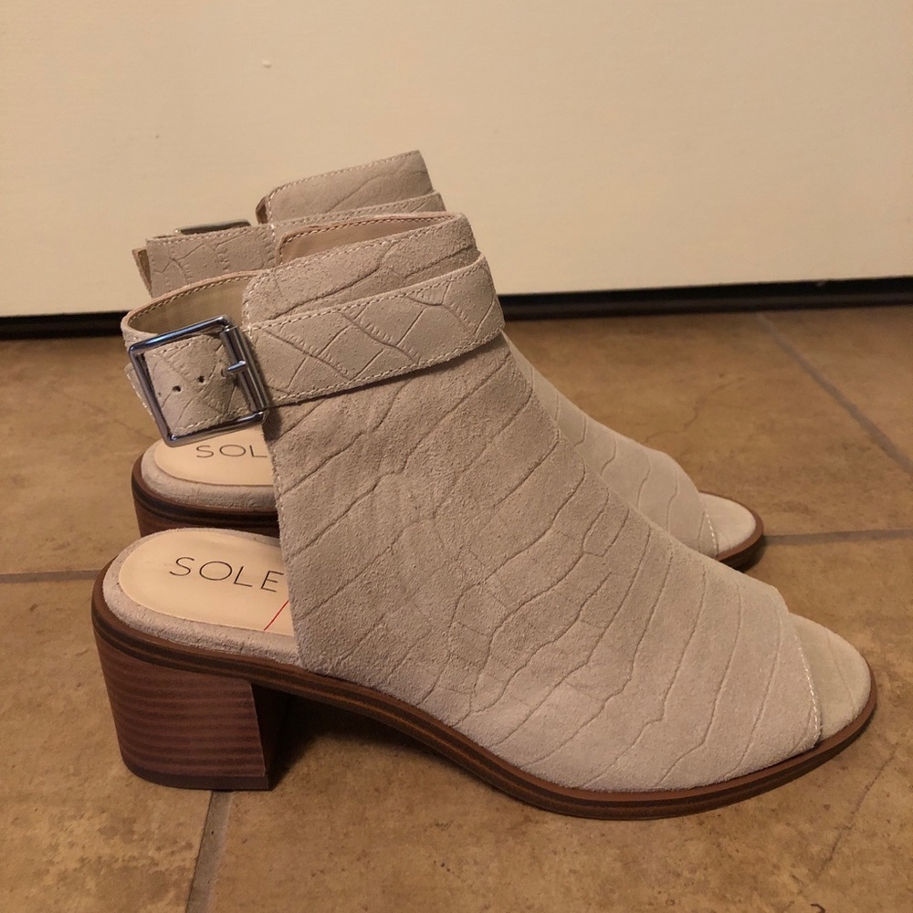 Sole Society Tazzara Sandals
